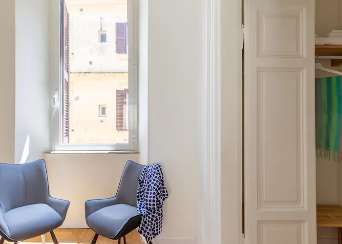 Iflat Vatican Elegant And Spacious