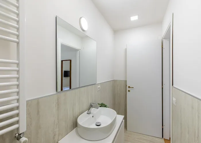 Apartment Iflat Vatican Elegant And Spacious Rom